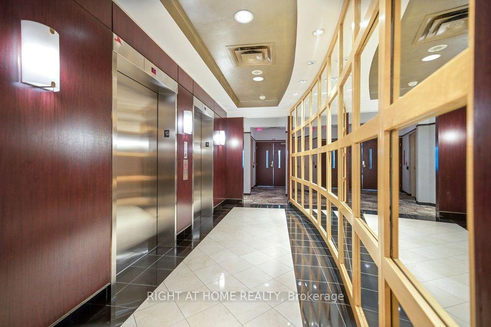 508 - 2111 Lake Shore Boulevard W, Mimico, Toronto photo number 2
