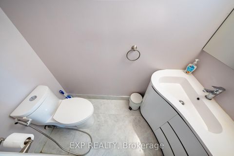Photo 23 at 3 Baffin Court, Langstaff, Richmond Hill
