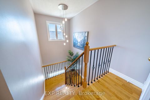 Photo 24 at 3 Baffin Court, Langstaff, Richmond Hill