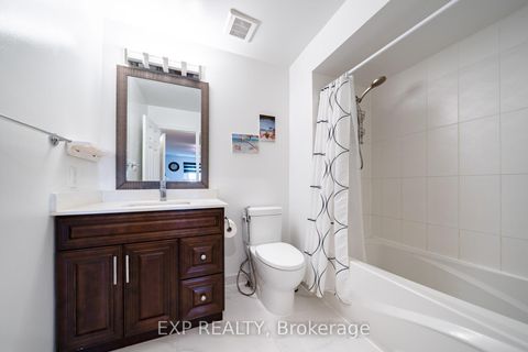 Photo 27 at 3 Baffin Court, Langstaff, Richmond Hill