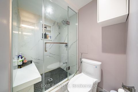 Photo 40 at 3 Baffin Court, Langstaff, Richmond Hill