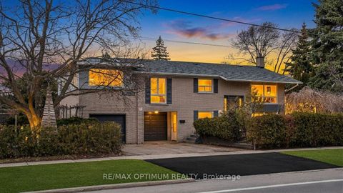 Photo 1 at 1 Dundee Drive, York University Heights, Toronto