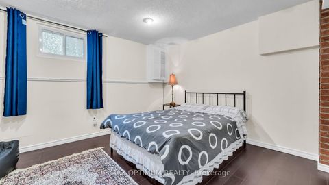 Photo 31 at 1 Dundee Drive, York University Heights, Toronto