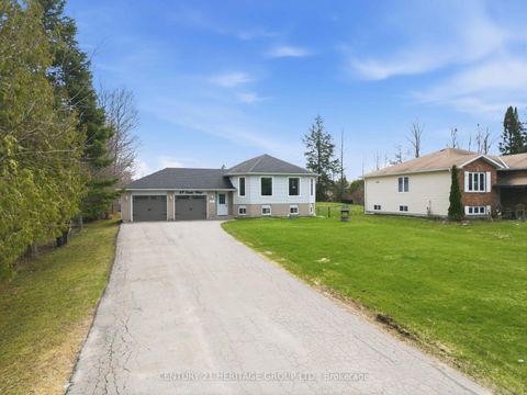Photo 3 at 27 Creek Drive, Pefferlaw, Georgina