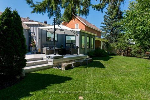 Photo 2 at 72 Burton Avenue, Allandale, Barrie