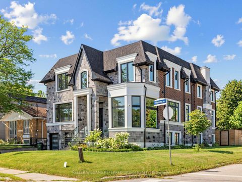 Photo 1 at 35 Lloydminster Crescent, Newtonbrook East, Toronto