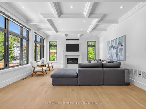 Photo 17 at 35 Lloydminster Crescent, Newtonbrook East, Toronto