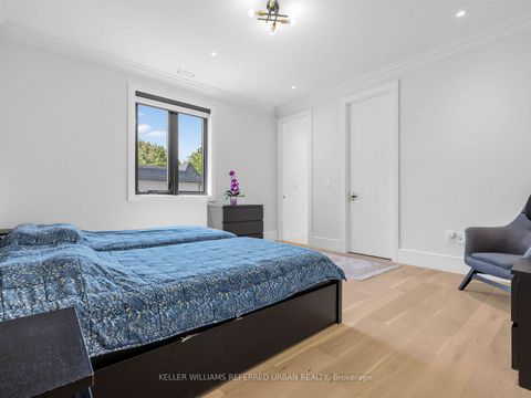 Photo 39 at 35 Lloydminster Crescent, Newtonbrook East, Toronto