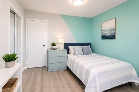 Photo 12 at 25 Marshall Street, Allandale Heights, Barrie