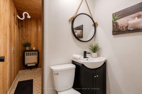 Photo 15 at 25 Marshall Street, Allandale Heights, Barrie