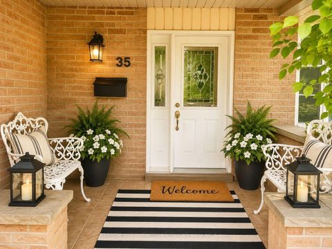 Photo 3 at 35 Glenridge Road, Allandale Heights, Barrie