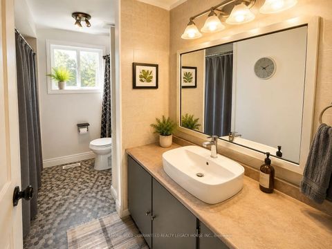Photo 27 at 35 Glenridge Road, Allandale Heights, Barrie