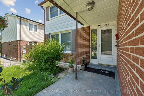 Photo 2 at 383 Sandford Street, Central Newmarket, Newmarket
