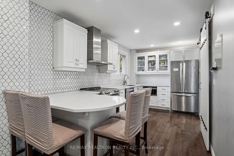 Photo 7 at 383 Sandford Street, Central Newmarket, Newmarket