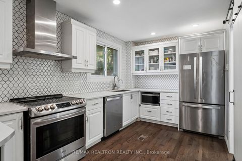 Photo 8 at 383 Sandford Street, Central Newmarket, Newmarket