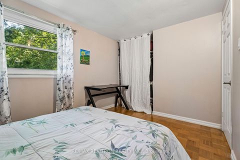 Photo 13 at 383 Sandford Street, Central Newmarket, Newmarket