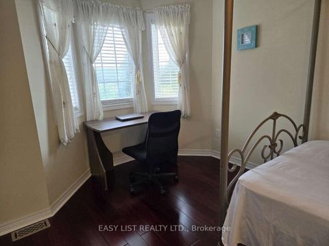 Photo 21 at 171 Stonebriar Drive, Maple, Vaughan