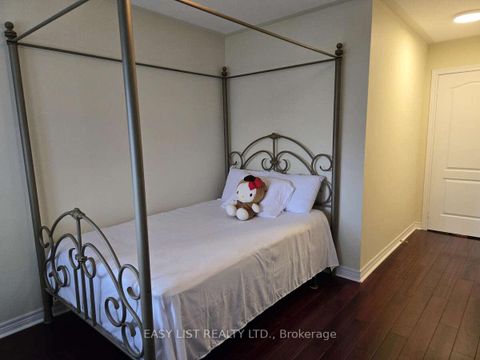 Photo 22 at 171 Stonebriar Drive, Maple, Vaughan
