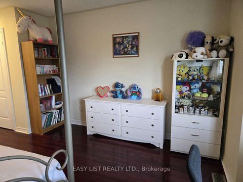 Photo 23 at 171 Stonebriar Drive, Maple, Vaughan