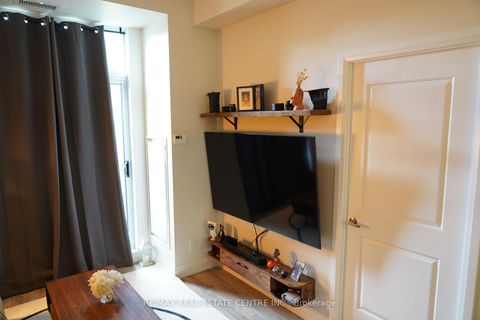 Photo 12 at 105 - 3655 Kingston Road, Scarborough Village, Toronto
