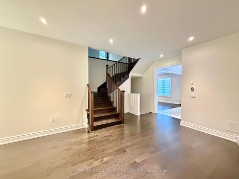 Photo 5 at 46 Haskins Crescent, Keswick South, Georgina