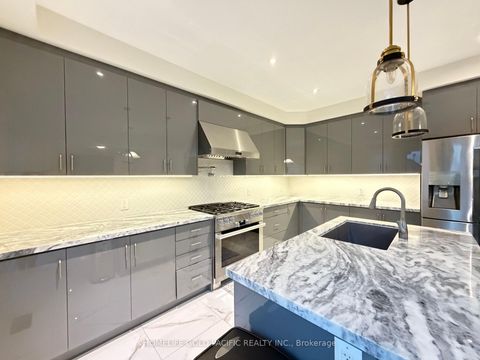 Photo 13 at 46 Haskins Crescent, Keswick South, Georgina