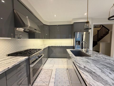 Photo 14 at 46 Haskins Crescent, Keswick South, Georgina