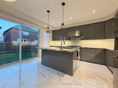 Photo 16 at 46 Haskins Crescent, Keswick South, Georgina