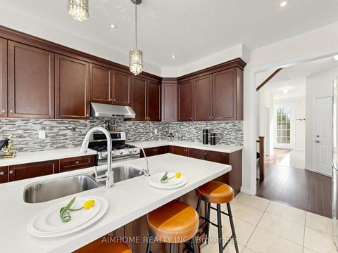 Photo 13 at 664 Mcgregor Farm Trail, Glenway Estates, Newmarket