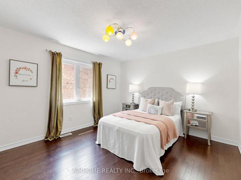 Photo 34 at 664 Mcgregor Farm Trail, Glenway Estates, Newmarket