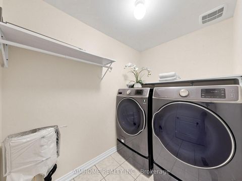 Photo 43 at 664 Mcgregor Farm Trail, Glenway Estates, Newmarket