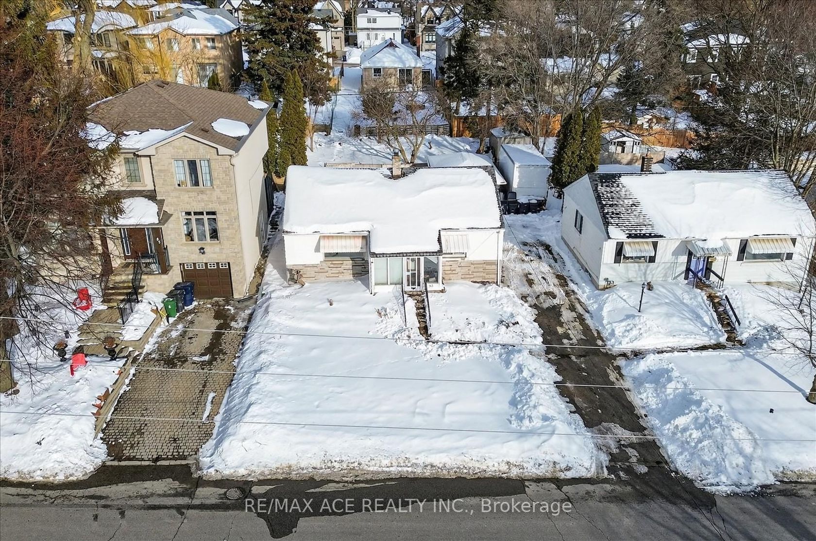 83 Brooklawn Avenue, Cliffcrest, Toronto 