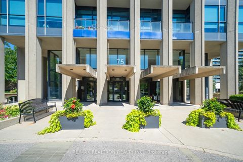Photo 2 at 103 - 75 The Donway W, Don Mills, Toronto