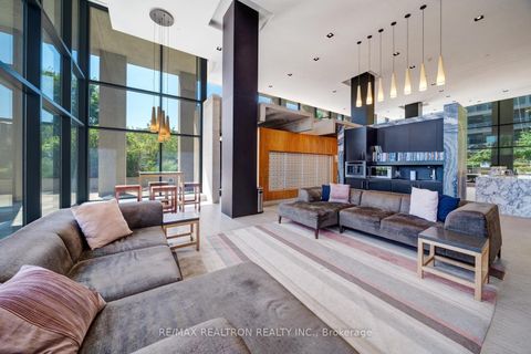 Photo 11 at 103 - 75 The Donway W, Don Mills, Toronto