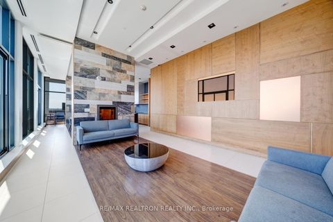 Photo 13 at 103 - 75 The Donway W, Don Mills, Toronto