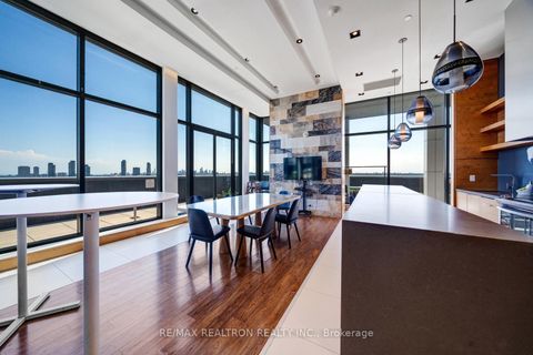Photo 14 at 103 - 75 The Donway W, Don Mills, Toronto