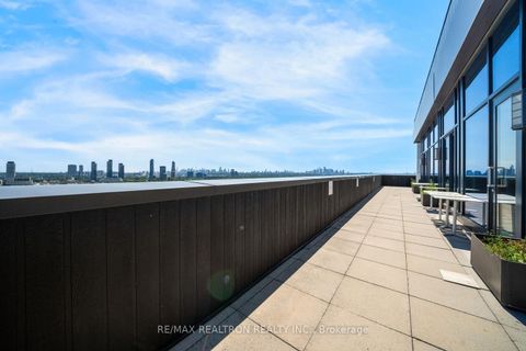 Photo 41 at 103 - 75 The Donway W, Don Mills, Toronto