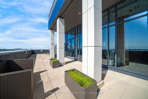 Photo 43 at 103 - 75 The Donway W, Don Mills, Toronto
