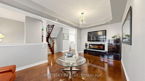 Photo 12 at 294 Ilan Ramon Boulevard, Patterson, Vaughan