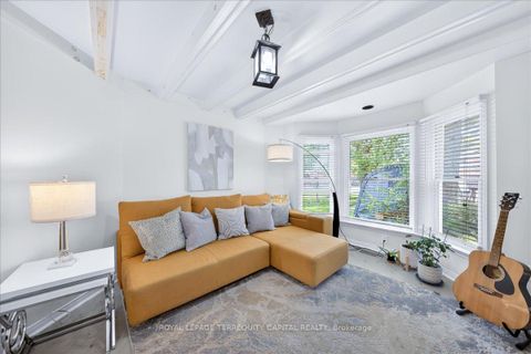 Photo 11 at 260 Douglas Road, Oak Ridges Lake Wilcox, Richmond Hill