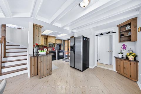 Photo 19 at 260 Douglas Road, Oak Ridges Lake Wilcox, Richmond Hill