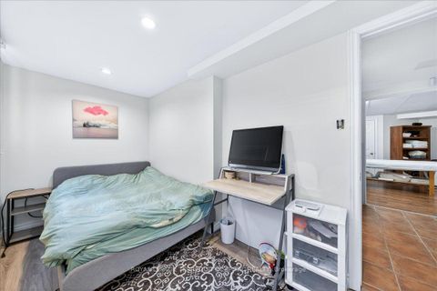 Photo 43 at 260 Douglas Road, Oak Ridges Lake Wilcox, Richmond Hill