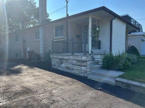 Photo 3 at 136 Morningside Avenue, West Hill, Toronto