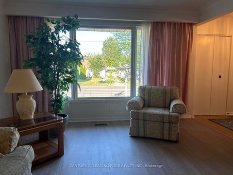 Photo 5 at 136 Morningside Avenue, West Hill, Toronto