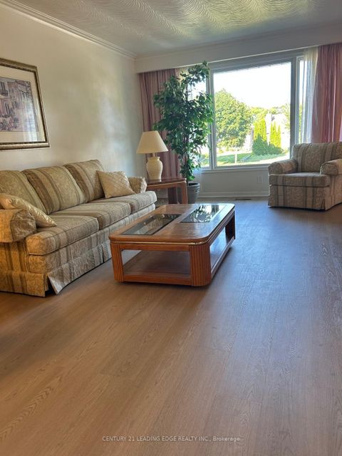 Photo 6 at 136 Morningside Avenue, West Hill, Toronto