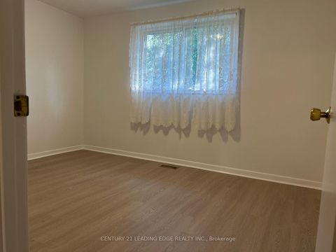 Photo 11 at 136 Morningside Avenue, West Hill, Toronto