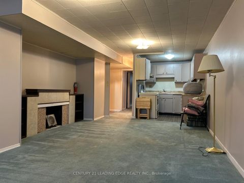 Photo 18 at 136 Morningside Avenue, West Hill, Toronto