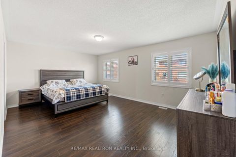 Photo 22 at 2072 Allison Street, Alcona, Innisfil