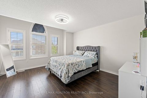 Photo 31 at 2072 Allison Street, Alcona, Innisfil