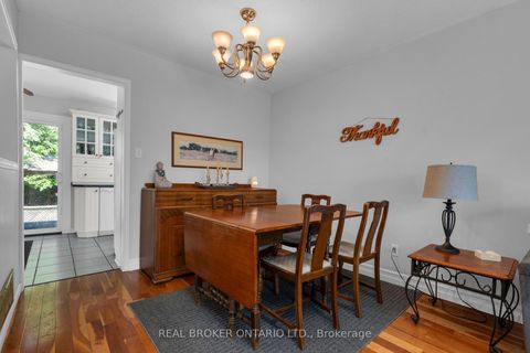 Photo 11 at 215 Mary Anne Drive, Painswick North, Barrie